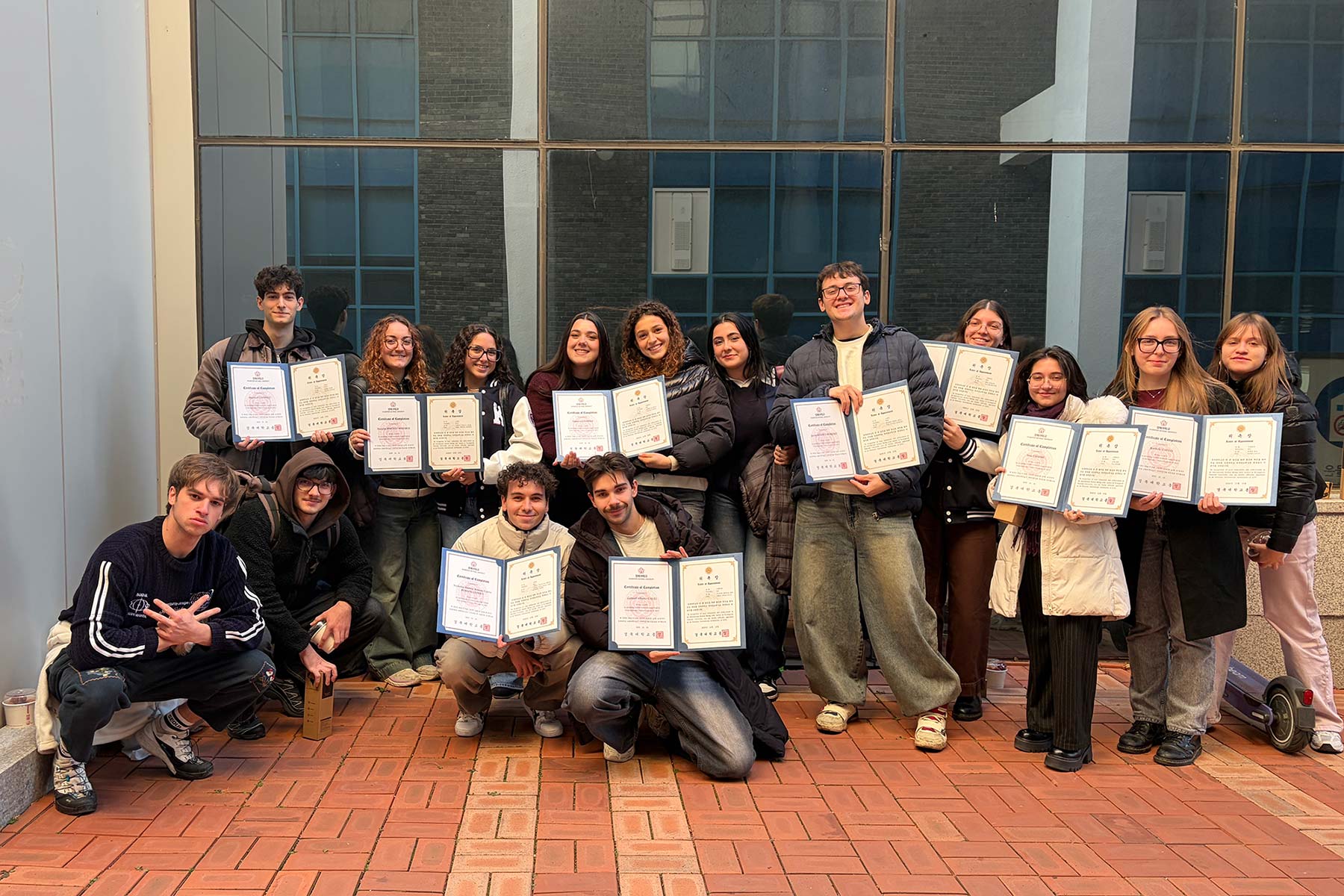 Francesca Farina & Nicholas Benson Cepero – Kyungpook National University, South Korea