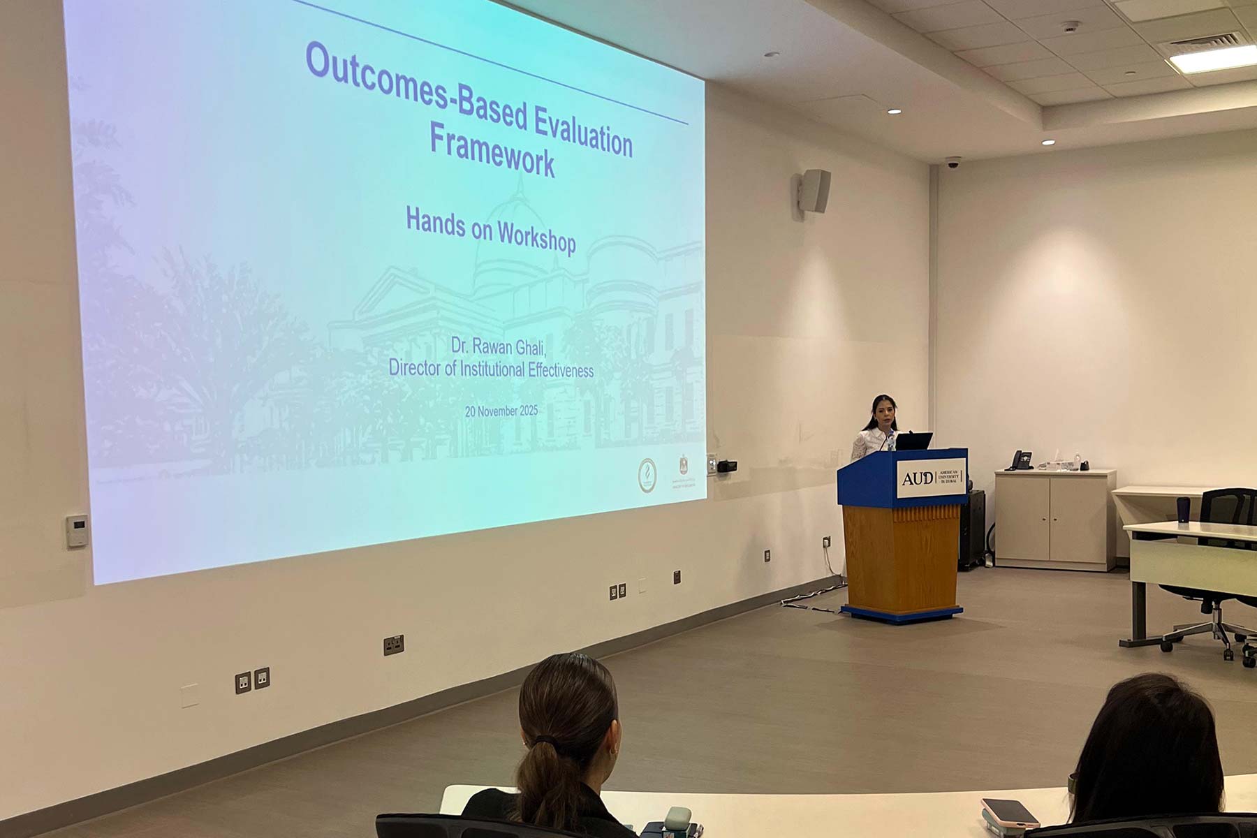 Institutional Effectiveness leads workshop on outcomes-based evaluation and data governance