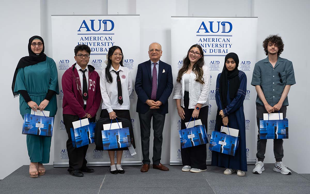 aud-awards-scholarship2024-english.jpg